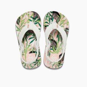 NWT Kids Little Ahi Reef Zebra Sandals (10)